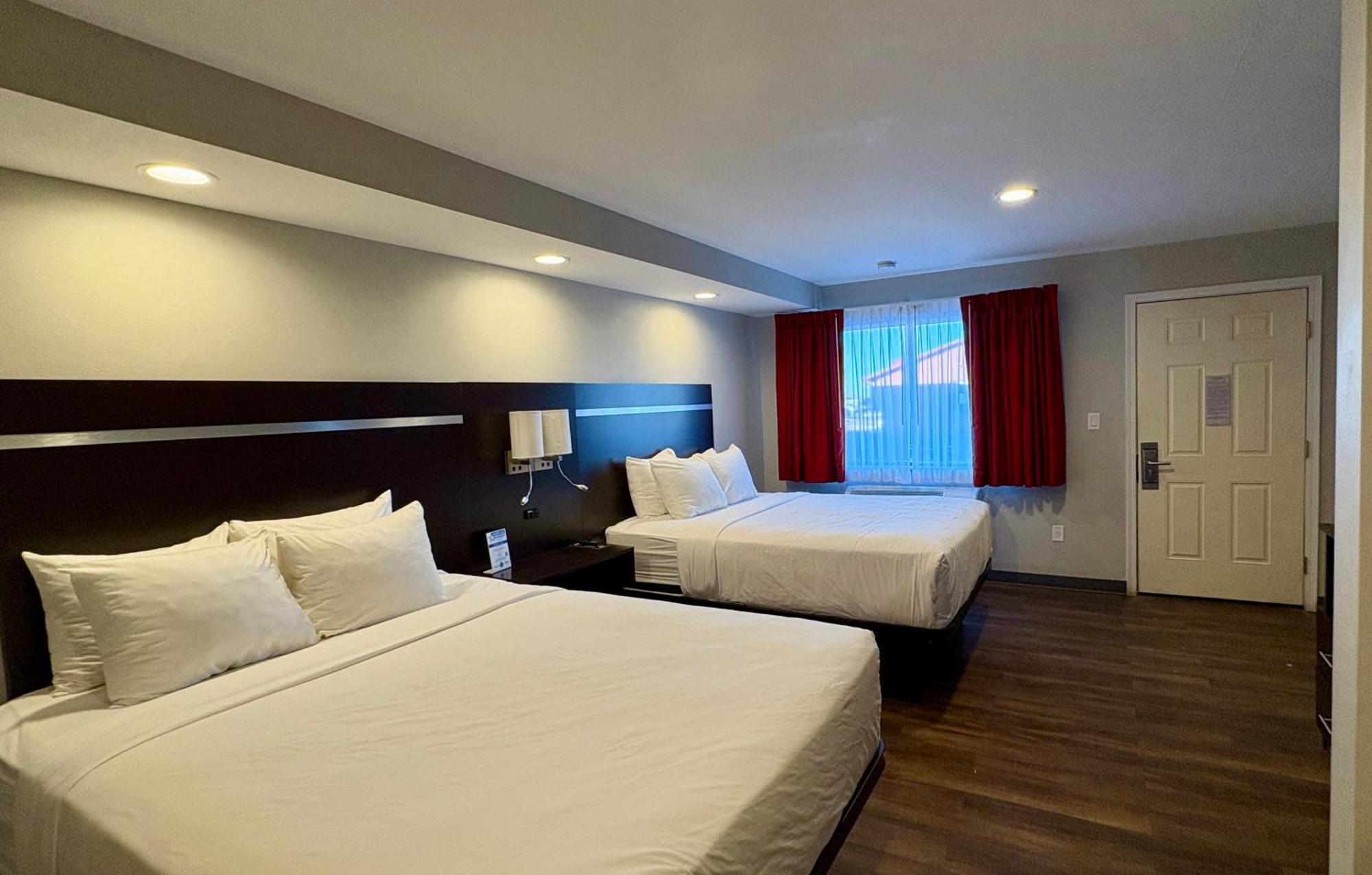 Americas Best Value Inn Wall Exterior foto